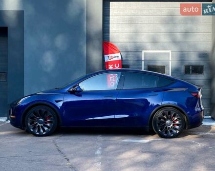 Синий Тесла Model Y, объемом двигателя 0 л и пробегом 92 тыс. км за 31999 $, фото 5 на Automoto.ua