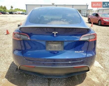 Синий Тесла Model Y, объемом двигателя 0 л и пробегом 81 тыс. км за 10500 $, фото 5 на Automoto.ua