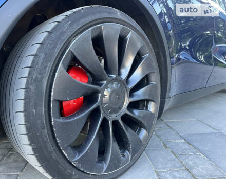 Синий Тесла Model Y, объемом двигателя 0 л и пробегом 28 тыс. км за 32900 $, фото 55 на Automoto.ua