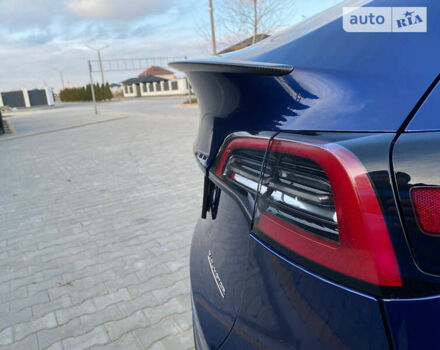 Синий Тесла Model Y, объемом двигателя 0 л и пробегом 12 тыс. км за 38499 $, фото 6 на Automoto.ua
