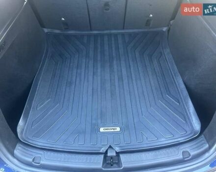 Синий Тесла Model Y, объемом двигателя 0 л и пробегом 93 тыс. км за 25500 $, фото 14 на Automoto.ua