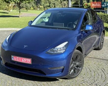 Синий Тесла Model Y, объемом двигателя 0 л и пробегом 80 тыс. км за 25300 $, фото 13 на Automoto.ua