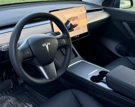 Тесла Model Y 2022 в Виннице на Automoto.ua Синий Тесла Model Y, объемом двигателя 0 л и пробегом 18 тыс. км за 28000 $, фото 18 на Automoto.ua