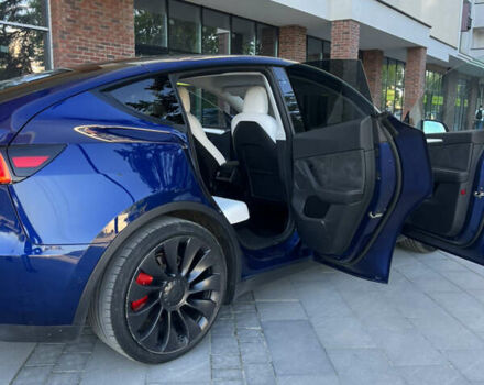 Синий Тесла Model Y, объемом двигателя 0 л и пробегом 28 тыс. км за 32900 $, фото 38 на Automoto.ua
