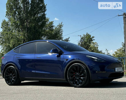 Синий Тесла Model Y, объемом двигателя 0 л и пробегом 17 тыс. км за 44500 $, фото 2 на Automoto.ua