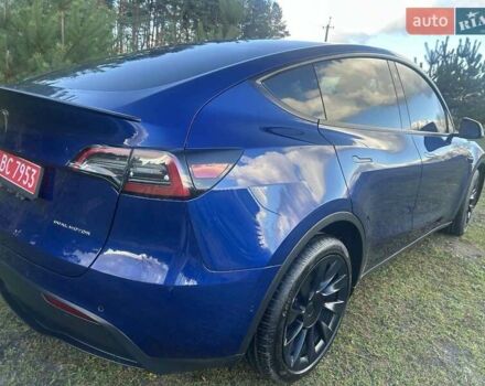 Синий Тесла Model Y, объемом двигателя 0 л и пробегом 93 тыс. км за 25500 $, фото 3 на Automoto.ua