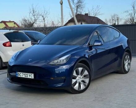 Синий Тесла Model Y, объемом двигателя 0 л и пробегом 80 тыс. км за 27000 $, фото 1 на Automoto.ua