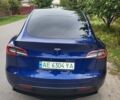 Синий Тесла Model Y, объемом двигателя 0 л и пробегом 63 тыс. км за 26500 $, фото 2 на Automoto.ua