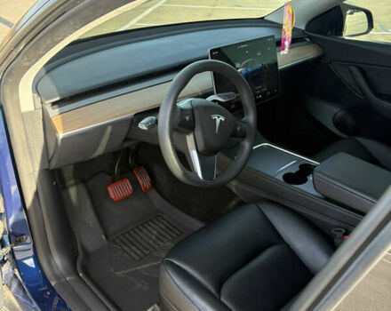 Синій Тесла Model Y, об'ємом двигуна 0 л та пробігом 76 тис. км за 27000 $, фото 6 на Automoto.ua