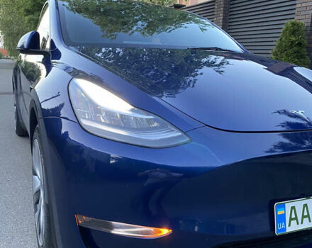 Синий Тесла Model Y, объемом двигателя 0 л и пробегом 54 тыс. км за 26800 $, фото 2 на Automoto.ua