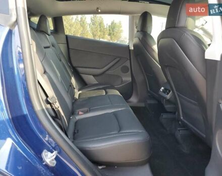 Синий Тесла Model Y, объемом двигателя 0 л и пробегом 52 тыс. км за 24990 $, фото 9 на Automoto.ua