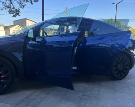 Синий Тесла Model Y, объемом двигателя 0 л и пробегом 28 тыс. км за 32900 $, фото 28 на Automoto.ua