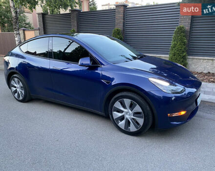 Синий Тесла Model Y, объемом двигателя 0 л и пробегом 54 тыс. км за 26800 $, фото 3 на Automoto.ua