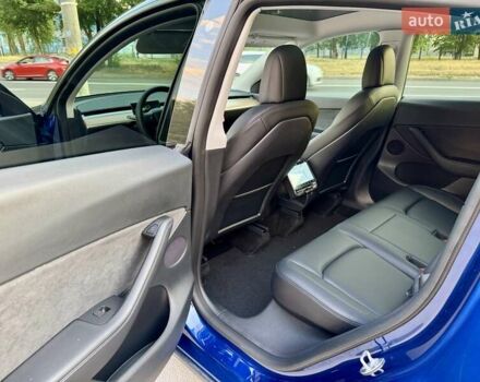 Синій Тесла Model Y, об'ємом двигуна 0 л та пробігом 58 тис. км за 27800 $, фото 26 на Automoto.ua