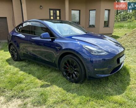 Синий Тесла Model Y, объемом двигателя 0 л и пробегом 45 тыс. км за 25990 $, фото 1 на Automoto.ua