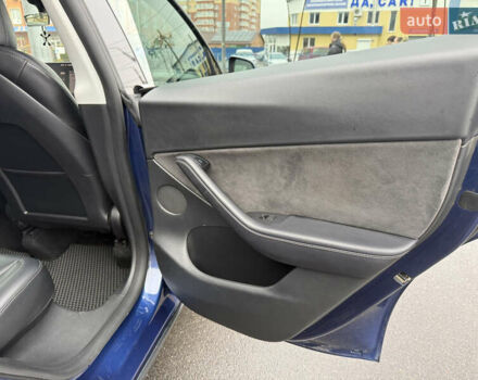 Синий Тесла Model Y, объемом двигателя 0 л и пробегом 120 тыс. км за 24500 $, фото 21 на Automoto.ua