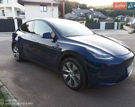 Синий Тесла Model Y, объемом двигателя 0 л и пробегом 24 тыс. км за 28300 $, фото 2 на Automoto.ua