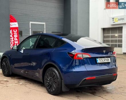 Синий Тесла Model Y, объемом двигателя 0 л и пробегом 40 тыс. км за 29999 $, фото 7 на Automoto.ua