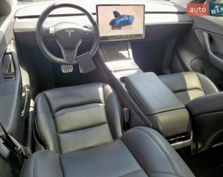 Синий Тесла Model Y, объемом двигателя 0 л и пробегом 81 тыс. км за 10500 $, фото 7 на Automoto.ua