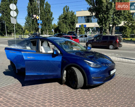Синий Тесла Model Y, объемом двигателя 0 л и пробегом 91 тыс. км за 29500 $, фото 3 на Automoto.ua