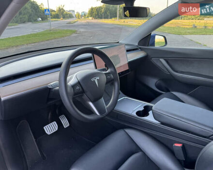 Синий Тесла Model Y, объемом двигателя 0 л и пробегом 61 тыс. км за 23800 $, фото 10 на Automoto.ua