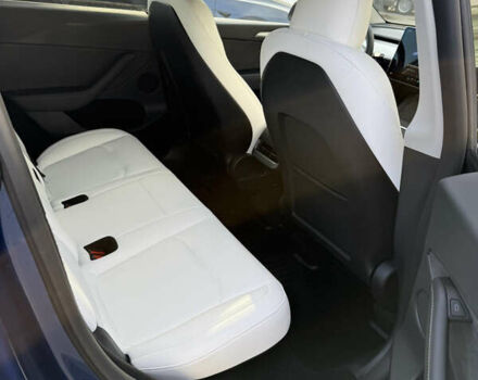 Синий Тесла Model Y, объемом двигателя 0 л и пробегом 10 тыс. км за 25000 $, фото 13 на Automoto.ua