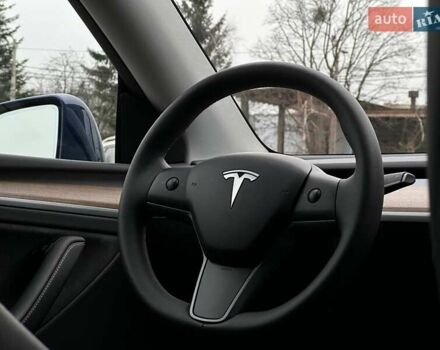 Синий Тесла Model Y, объемом двигателя 0 л и пробегом 10 тыс. км за 30494 $, фото 75 на Automoto.ua