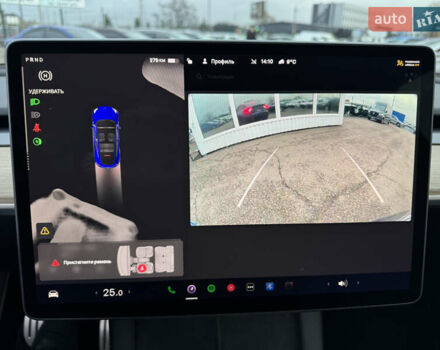 Синий Тесла Model Y, объемом двигателя 0 л и пробегом 36 тыс. км за 31000 $, фото 88 на Automoto.ua