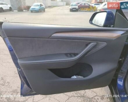 Синій Тесла Model Y, об'ємом двигуна 0 л та пробігом 45 тис. км за 25800 $, фото 20 на Automoto.ua