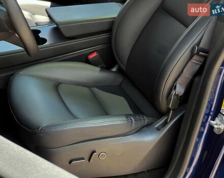 Синий Тесла Model Y, объемом двигателя 0 л и пробегом 40 тыс. км за 29300 $, фото 10 на Automoto.ua