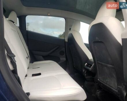 Синий Тесла Model Y, объемом двигателя 0 л и пробегом 78 тыс. км за 10100 $, фото 9 на Automoto.ua