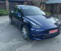 Синий Тесла Model Y, объемом двигателя 0 л и пробегом 55 тыс. км за 30500 $, фото 2 на Automoto.ua