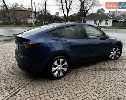 Синий Тесла Model Y, объемом двигателя 0 л и пробегом 59 тыс. км за 25500 $, фото 13 на Automoto.ua