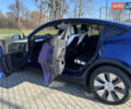 Синий Тесла Model Y, объемом двигателя 0 л и пробегом 17 тыс. км за 33500 $, фото 9 на Automoto.ua