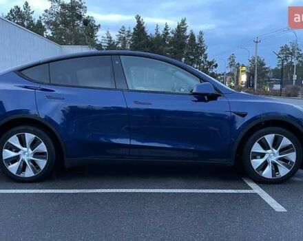 Синий Тесла Model Y, объемом двигателя 0 л и пробегом 35 тыс. км за 29000 $, фото 13 на Automoto.ua