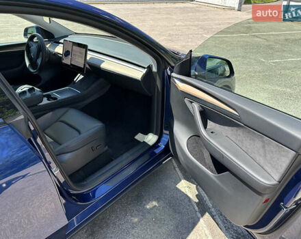 Синий Тесла Model Y, объемом двигателя 0 л и пробегом 15 тыс. км за 33000 $, фото 19 на Automoto.ua