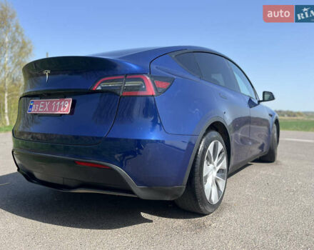 Синий Тесла Model Y, объемом двигателя 0 л и пробегом 28 тыс. км за 28819 $, фото 24 на Automoto.ua