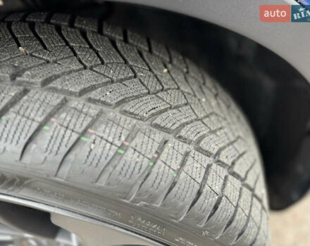 Синий Тесла Model Y, объемом двигателя 0 л и пробегом 36 тыс. км за 31000 $, фото 28 на Automoto.ua