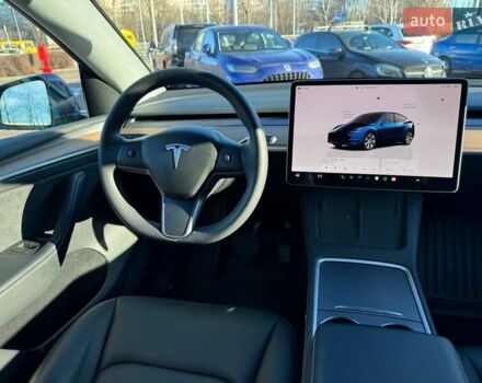 Синий Тесла Model Y, объемом двигателя 0 л и пробегом 48 тыс. км за 32990 $, фото 12 на Automoto.ua