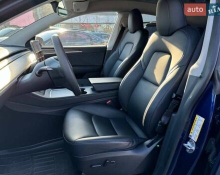 Синий Тесла Model Y, объемом двигателя 0 л и пробегом 48 тыс. км за 32990 $, фото 7 на Automoto.ua