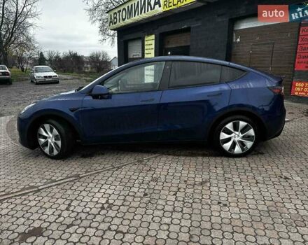 Синий Тесла Model Y, объемом двигателя 0 л и пробегом 59 тыс. км за 25500 $, фото 17 на Automoto.ua