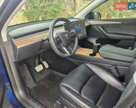 Тесла Model Y 2023 в Самборе на Automoto.ua Синий Тесла Model Y, объемом двигателя 0 л и пробегом 27 тыс. км за 25500 $, фото 15 на Automoto.ua