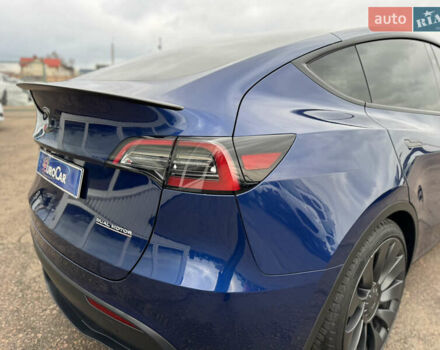 Синий Тесла Model Y, объемом двигателя 0 л и пробегом 36 тыс. км за 31000 $, фото 31 на Automoto.ua