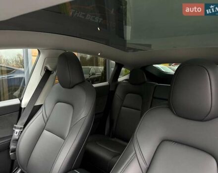 Синий Тесла Model Y, объемом двигателя 0 л и пробегом 10 тыс. км за 30494 $, фото 45 на Automoto.ua