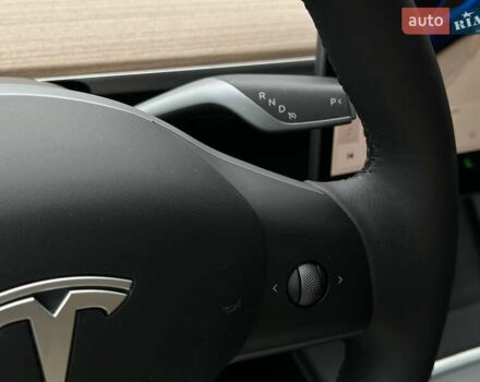 Синий Тесла Model Y, объемом двигателя 0 л и пробегом 10 тыс. км за 30494 $, фото 61 на Automoto.ua