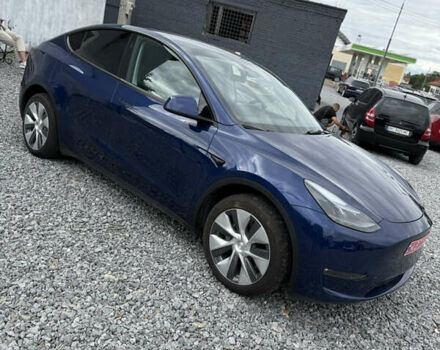 Синий Тесла Model Y, объемом двигателя 0 л и пробегом 31 тыс. км за 22400 $, фото 11 на Automoto.ua