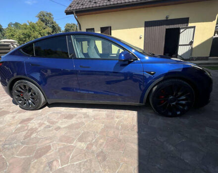 Синий Тесла Model Y, объемом двигателя 0 л и пробегом 37 тыс. км за 31000 $, фото 3 на Automoto.ua