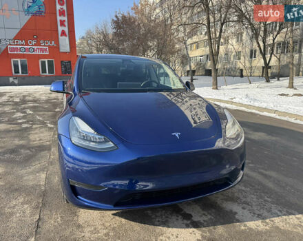 Синий Тесла Model Y, объемом двигателя 0 л и пробегом 21 тыс. км за 26500 $, фото 1 на Automoto.ua
