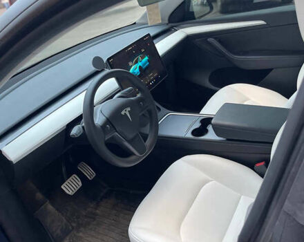 Синий Тесла Model Y, объемом двигателя 0 л и пробегом 15 тыс. км за 31400 $, фото 8 на Automoto.ua