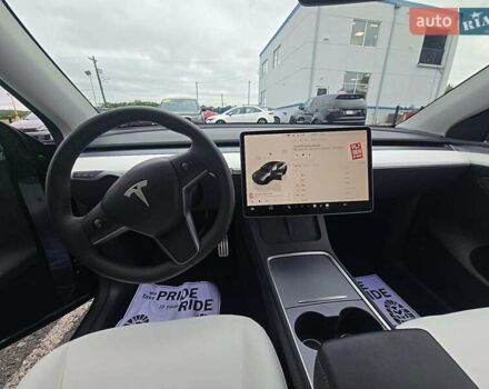 Синій Тесла Model Y, об'ємом двигуна 0 л та пробігом 27 тис. км за 19000 $, фото 5 на Automoto.ua